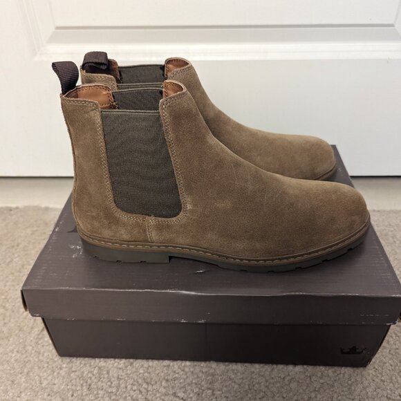 Crown Vintage CR-HILDE Suede Ankle Boots - Size 10M - Dark Taupe - Used with Box main image 6
